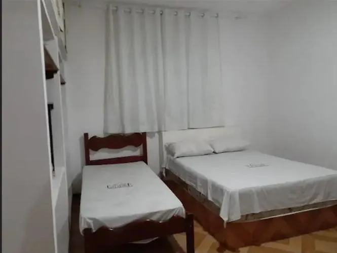 Dom wakacyjny Casa Aconchegante No Pero Prox Praia E Comercio Cabo Frio Brazylia